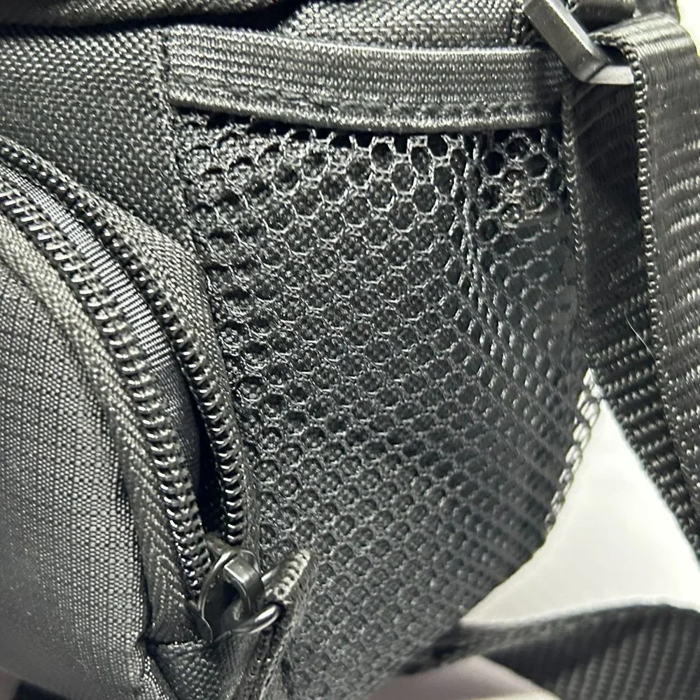 Sony Camera‎ Black Padded Bag w/Adjustable Strap